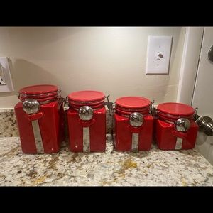 RED CANISTERS - Spice up the kitchen
